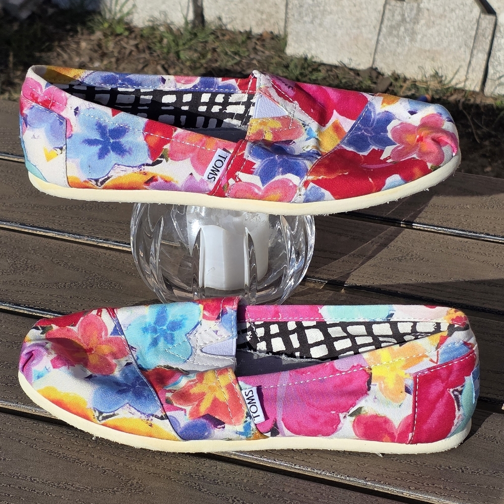 TOMS Women's Floral Canvas Slip-On Shoes